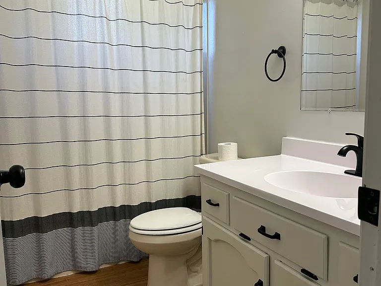 1110 Jeff Cir #1110 — Photo 14