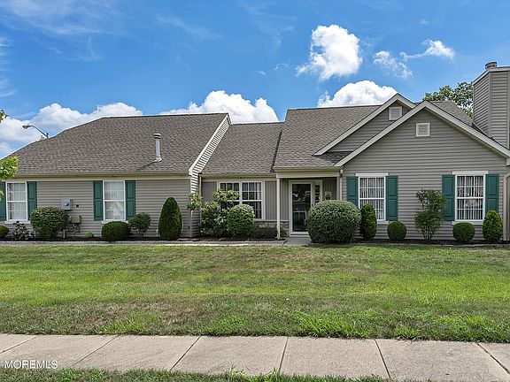 4th image of 2507 Spring Hill Drive