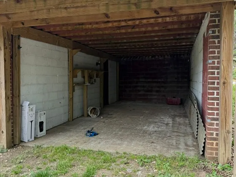 2340 Hines Valley Rd — Photo 20