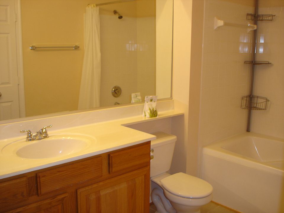 1st image of 4129 Fountainside Ln
