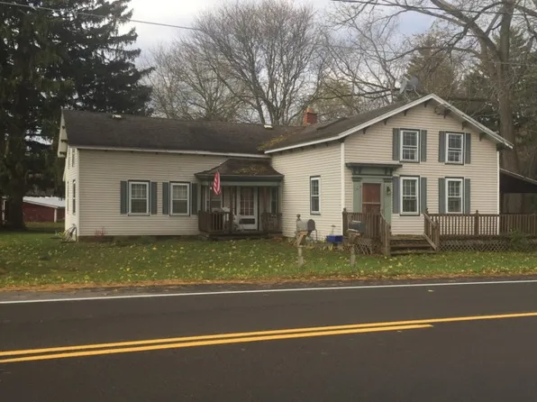 9866 Boston State Rd, Boston, NY 14025