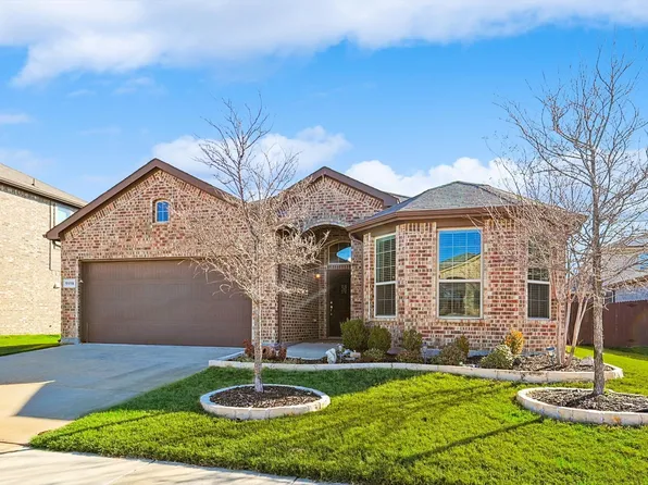1119 Donnington Trl, Saginaw, TX 76131