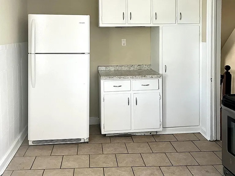 1711 Jefferson Ave — Photo 3