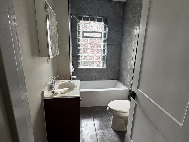 1752 Brewster Ave #2 — Photo 3