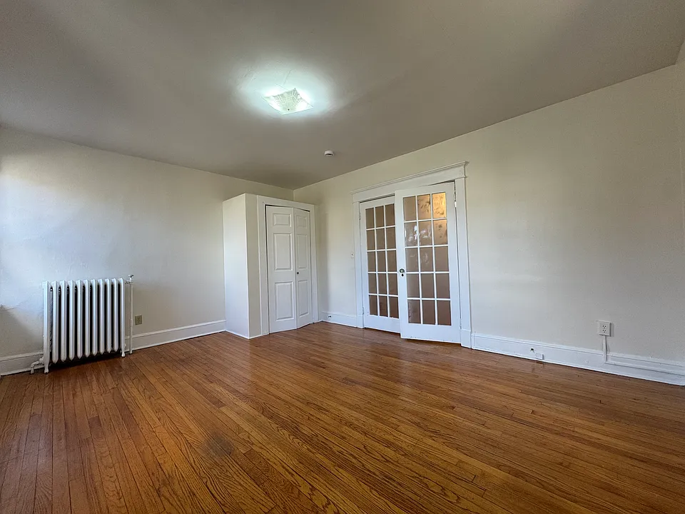 182A18 Elm St #18