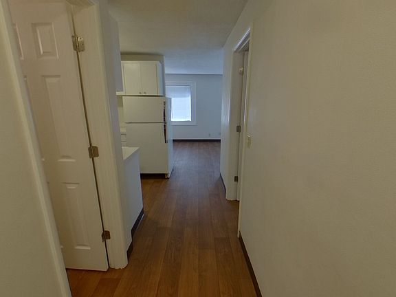 2nd image of 945 E 19th Ave #10