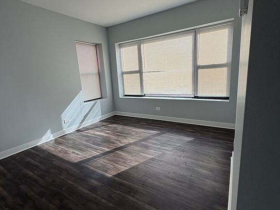 5th image of 11238-42 S Vernon Ave #38-2W