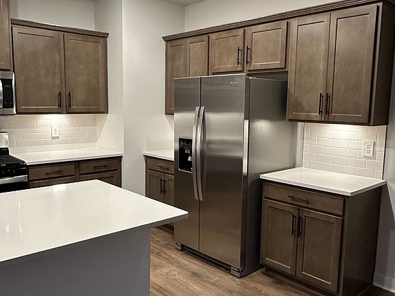 2nd image of 1021 Royal Gorge Private Ct