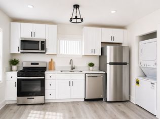 1911 E 6th St APT B, Long Beach, CA 90802