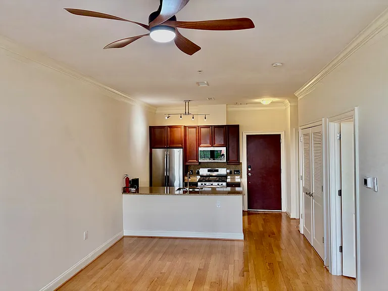 Living Room/Kitchen.