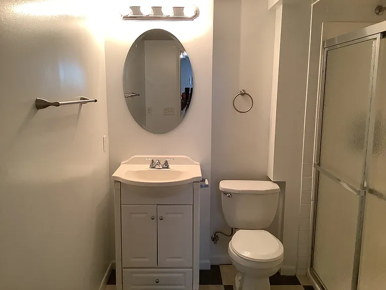 8298 Macintosh Ln — Photo 12
