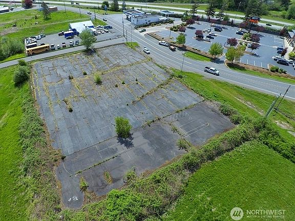 Minutes from Bellingham and WA/BC border>