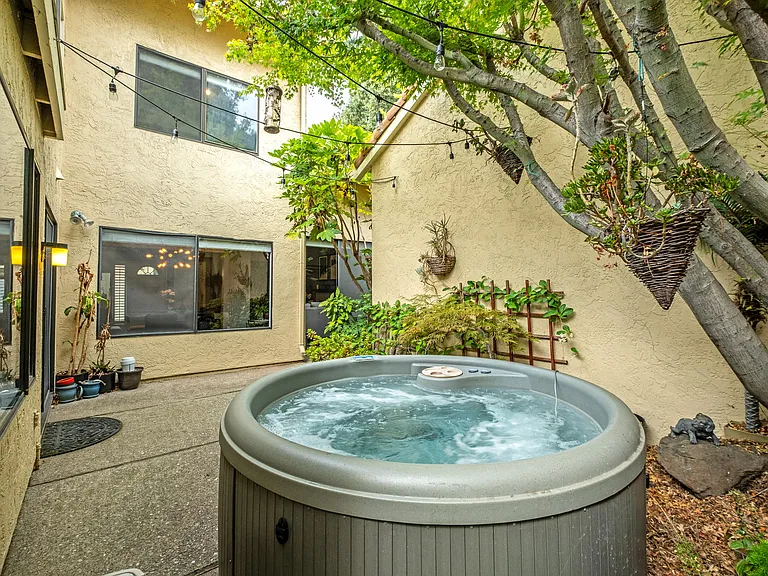 1429 Candelero Dr — Photo 28