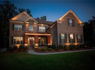 3885 Lakehurst Way, Cumming, GA 30040