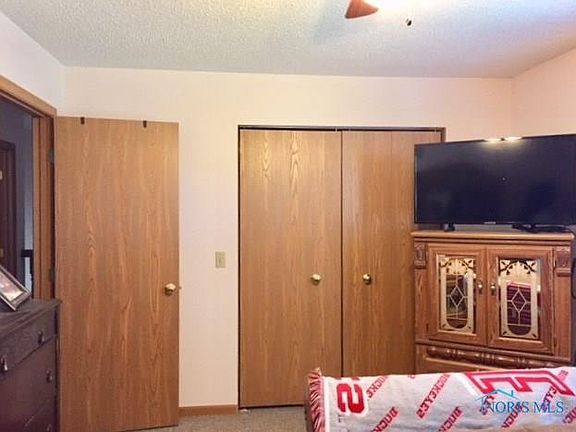 5th image of 1504 Cranberry Ln