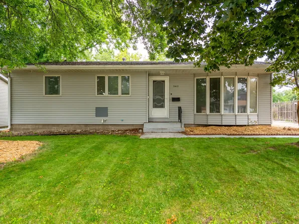 3413 34th Ave, Moline, IL 61265