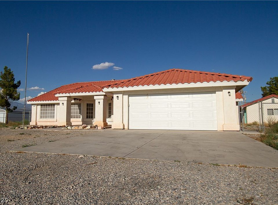2nd image of 3751 Unicorn Ave