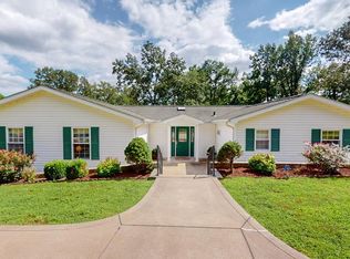 246 Trout Dr, Murray, KY 42071