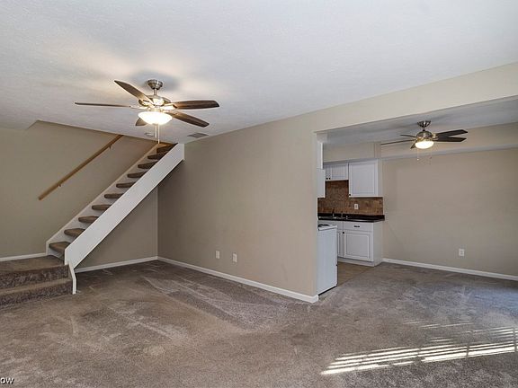 4th image of 20337 Williamsburg Ct #310D