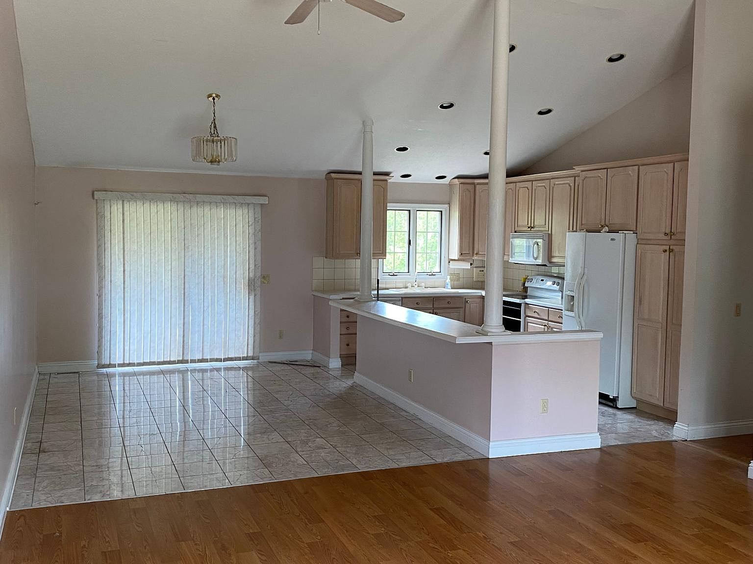 290 Orion St NW, North Canton, OH 44720 Zillow