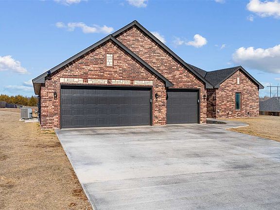 2nd image of 9812 Bentley Dr