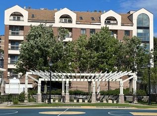 24 Corey St APT 203, Everett, MA 02149