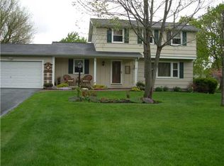 130 Valley Green Dr #N, Penfield, NY 14526