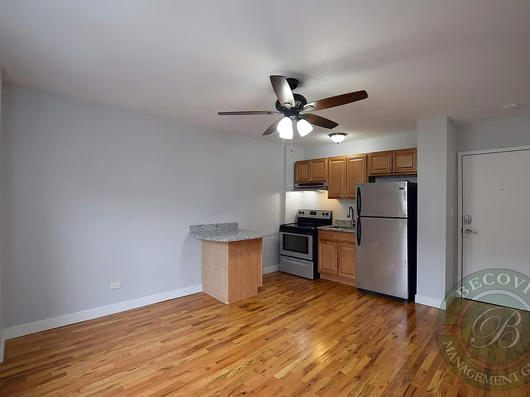 The Greenview — Photo 13