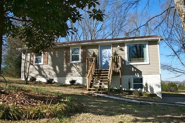 1st image of 152 E Julius St
