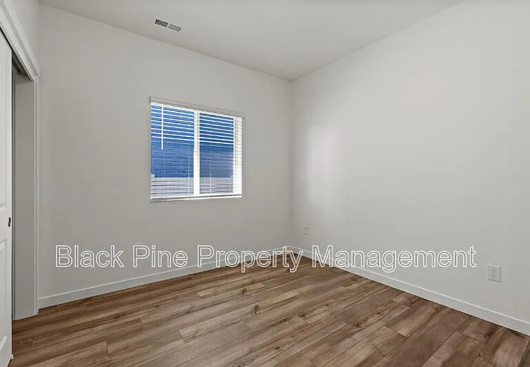 15307 Cloud Crest Ave — Photo 20