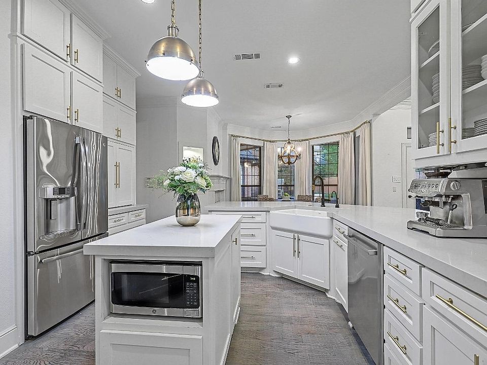 2717 Sun Meadow Dr, Flower Mound, TX 75022 MLS 20319829 Zillow