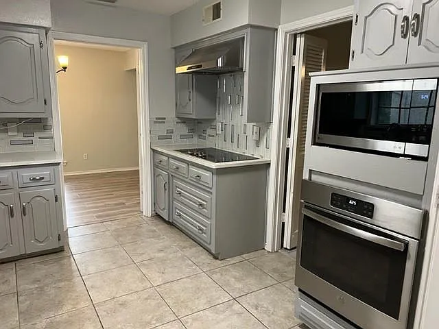 507 S Grove Rd — Photo 9