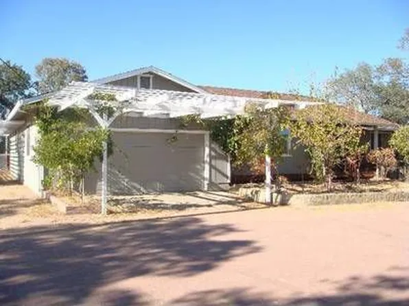 6763 Da Lee Rd, Valley Springs, CA 95252