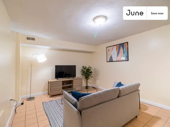 277 Paris St, East Boston, MA 02128