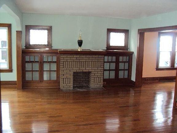 2nd image of 153 Kinsey Ave