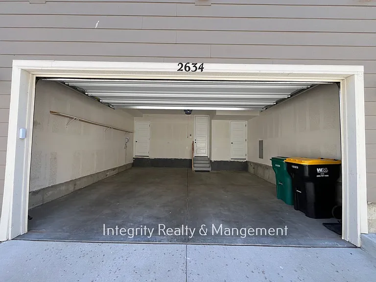 2634 Mayotte Way — Photo 28