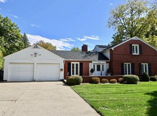 308 N Wildwood Ln, Muncie, IN