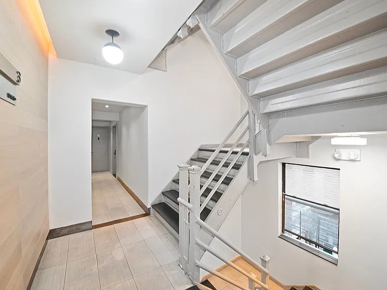 35 Bedford St #32 — Photo 9
