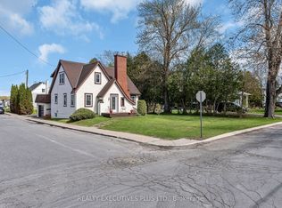605 Water St, Alfred And Plantagenet, ON K0B1L0