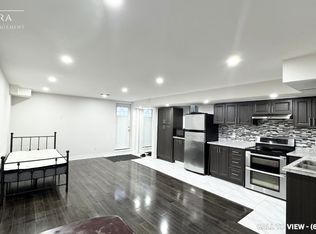 5569 Fudge Ter #2, Mississauga, ON L5M0N3