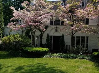 465 Fairway Dr NE, Warren, OH