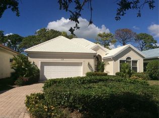129 Greenfield Ct, Naples, FL 34110