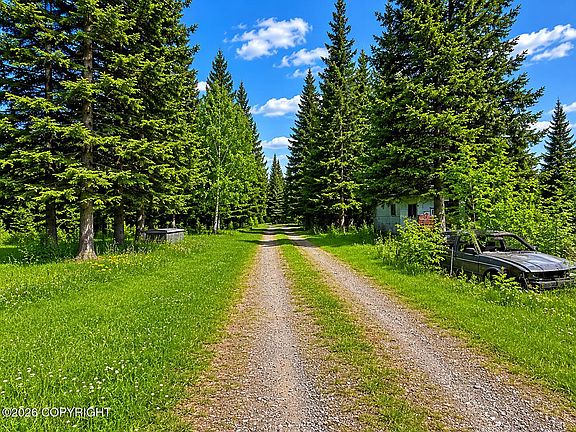 5th image of 32640 Falls Creek Rd