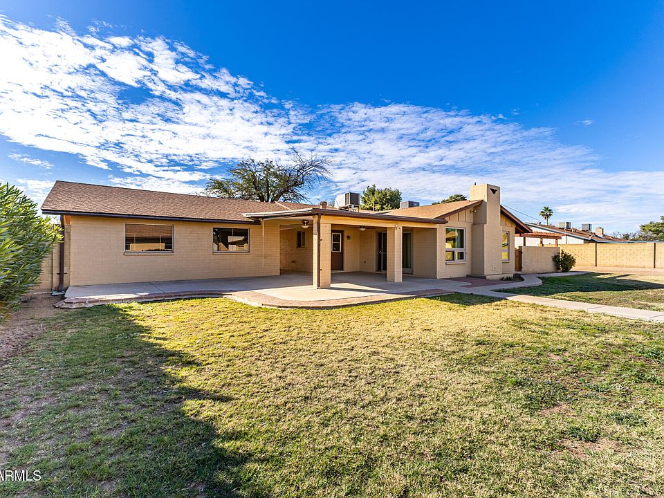 1st image of 3702 W TOPEKA Drive