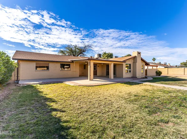 3702 W TOPEKA Drive, Glendale, AZ 85308