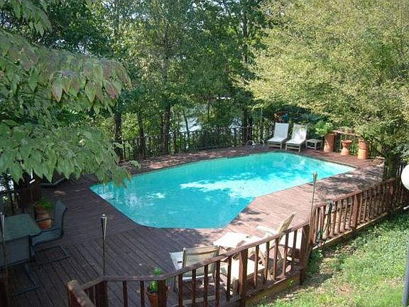 In-ground Pool