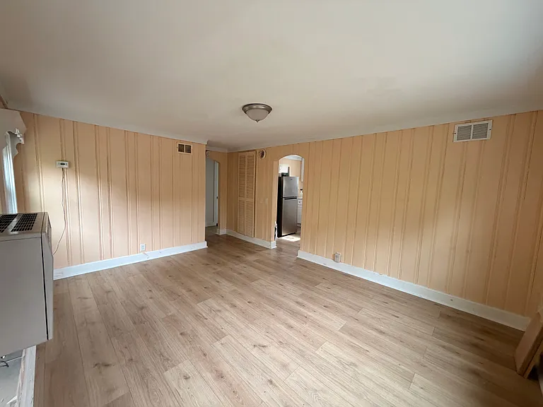 1503 S County Trl #1 — Photo 6