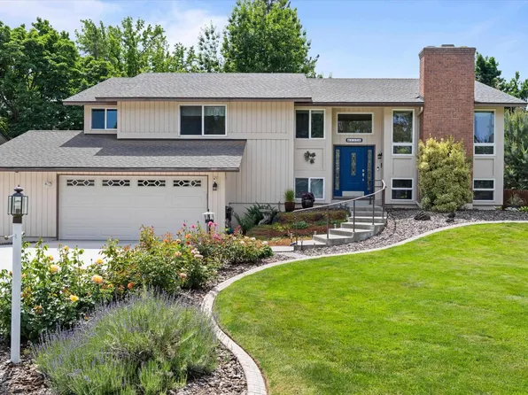 135 Patton St, Richland, WA 99354