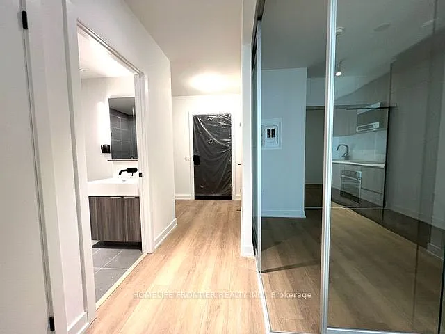 117 Broadway Ave #624N — Photo 1