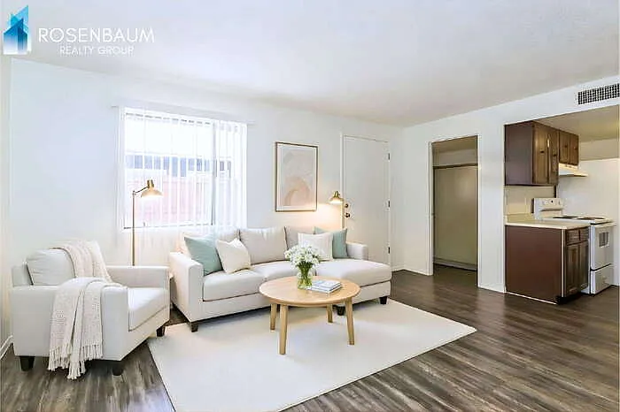 2625 N Alvernon Way #B2 — Photo 4